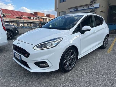 Ford Fiesta 7ª serie 1.0 Ecoboost Hybrid 125 CV 5 porte ST-Line da Vumbaca Group .