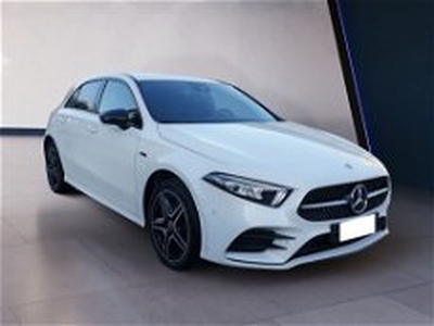 Mercedes-Benz Classe A 250 e Automatic EQ-Power Premium del 2022 usata a Pescara