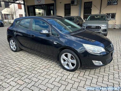Opel Astra 1.4 100CV 5 porte Cosmo Guastalla