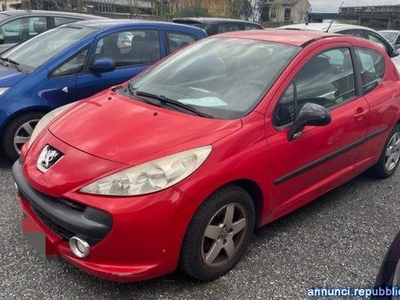 Peugeot 207 1.4 8V 75CV 3p. Energie Sport Casteggio