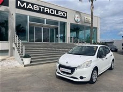 Peugeot 208 VTi 82 CV 5 porte Active del 2012 usata a Tricase