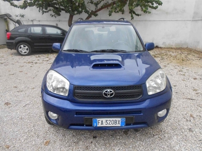 TOYOTA RAV 4