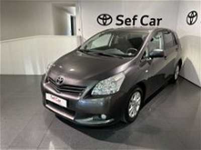 Toyota Verso 2.0 D Sol 7 posti del 2012 usata a Milano