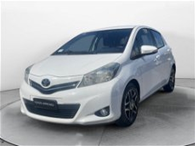 Toyota Yaris 1.D-4D 5 porte Active del 2013 usata a Imola