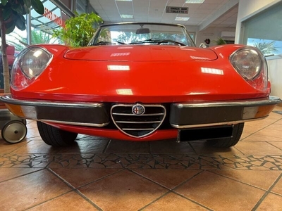 Usato 1975 Alfa Romeo Spider 1.3 Benzin 87 CV (27.500 €)