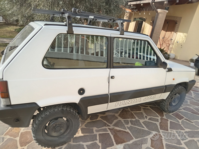 Usato 1986 Fiat Panda 4x4 1.0 Benzin 50 CV (4.000 €)