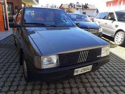 Usato 1986 Fiat Uno 1.1 Benzin 54 CV (2.500 €)