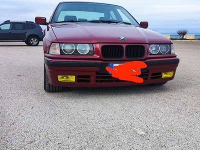 Usato 1992 BMW 316 1.6 Benzin 99 CV (5.500 €)