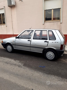 Usato 1994 Fiat Uno 1.0 Benzin 45 CV (1.500 €)