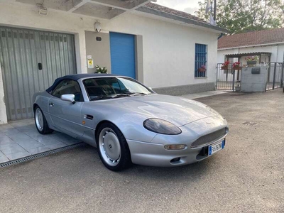 Usato 1998 Aston Martin DB7 3.2 Benzin 334 CV (62.000 €)