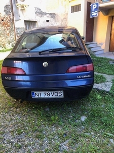 Usato 1999 Alfa Romeo 146 1.4 Benzin 103 CV (650 €)