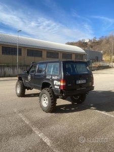Usato 1999 Jeep Cherokee 2.5 Diesel 116 CV (6.400 €)
