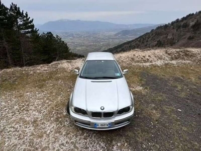 Usato 2000 BMW 323 2.5 Benzin 170 CV (6.300 €)