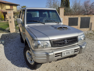 Usato 2001 Hyundai Galloper 2.5 Diesel 100 CV (5.900 €)