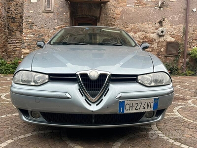 Usato 2003 Alfa Romeo 156 1.9 Diesel 105 CV (2.900 €)