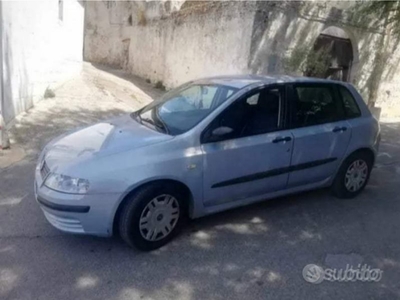 Usato 2003 Fiat Stilo 1.6 Benzin 103 CV (1.490 €)