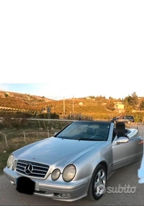 Usato 2003 Mercedes CLK200 2.0 Benzin 163 CV (9.999 €)