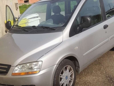 Usato 2005 Fiat Multipla 1.9 Diesel 116 CV (4.800 €)