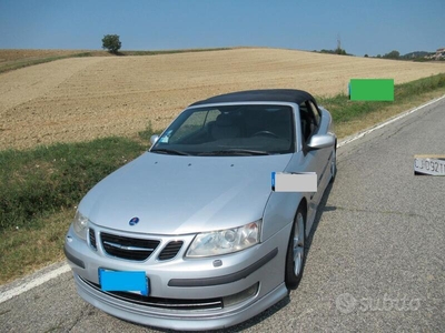 Usato 2005 Saab 9-3 Cabriolet 2.0 Benzin (12.500 €)
