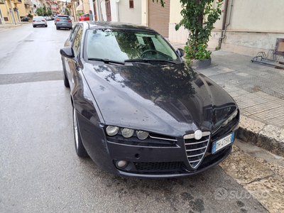 Usato 2007 Alfa Romeo 159 1.9 Diesel 150 CV (2.000 €)