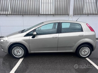 Usato 2007 Fiat Punto 1.2 Diesel 75 CV (3.000 €)