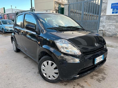 Usato 2008 Daihatsu Sirion 1.0 Benzin 69 CV (1.950 €)