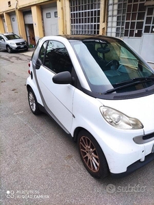 Usato 2008 Smart ForTwo Coupé 1.0 Benzin 71 CV (3.800 €)