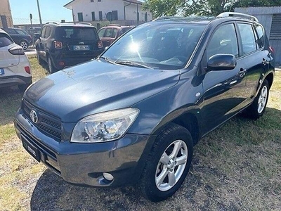 Usato 2008 Toyota RAV4 2.0 LPG_Hybrid 154 CV (7.900 €)