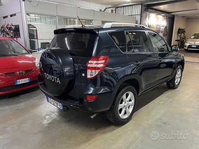 Usato 2010 Toyota RAV4 2.2 Diesel 150 CV (9.900 €)