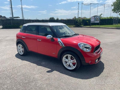 Usato 2011 Mini Cooper S Countryman 1.6 Benzin 184 CV (10.900 €)