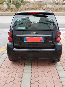 Usato 2011 Smart ForTwo Coupé 1.0 Benzin 71 CV (5.800 €)