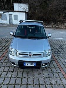Usato 2012 Fiat Panda 4x4 1.2 Diesel 75 CV (8.000 €)
