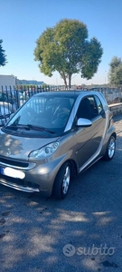 Usato 2012 Smart ForTwo Coupé 1.0 Benzin 71 CV (4.300 €)