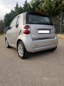 Usato 2013 Smart ForTwo Coupé 1.0 Benzin 71 CV (5.900 €)