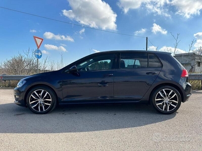 Usato 2013 VW Golf VII 2.0 Diesel 150 CV (9.000 €)