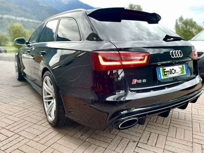 Usato 2014 Audi RS6 4.0 Benzin 560 CV (57.000 €)