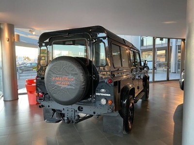 Usato 2014 Land Rover Defender 2.2 Diesel 122 CV (49.900 €)