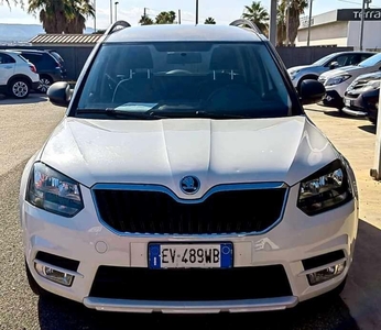Usato 2014 Skoda Yeti 1.2 Benzin 105 CV (8.990 €)