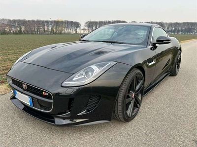 Usato 2015 Jaguar F-Type 3.0 Benzin 381 CV (33.900 €)