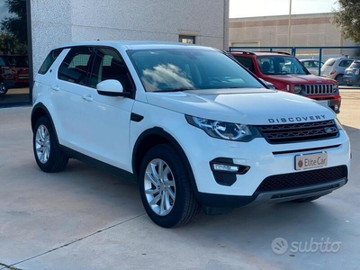 Usato 2015 Land Rover Discovery Sport 2.0 Diesel 150 CV (27.900 €)