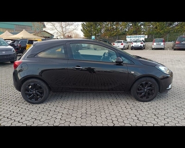 Usato 2015 Opel Corsa 1.2 Benzin 69 CV (8.800 €)