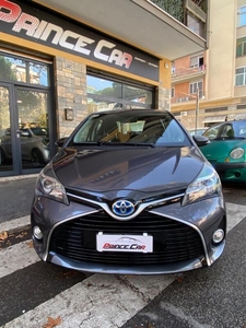 Usato 2015 Toyota Yaris Hybrid 1.5 El_Hybrid 75 CV (8.990 €)