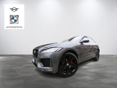 Usato 2016 Jaguar F-Pace 3.0 Diesel 301 CV (17.800 €)