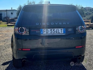 Usato 2016 Land Rover Discovery 2.0 Diesel 136 CV (17.500 €)