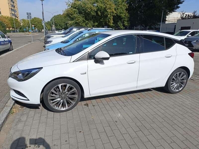 Usato 2016 Opel Astra 1.6 Diesel 110 CV (10.900 €)