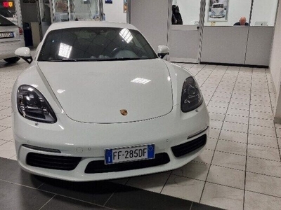 Usato 2016 Porsche 718 Cayman 2.0 Benzin 300 CV (64.500 €)