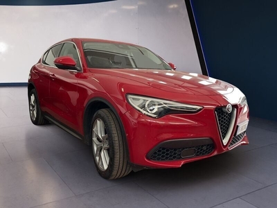 Usato 2017 Alfa Romeo Stelvio 2.0 Benzin 280 CV (24.500 €)