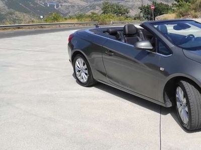 Usato 2017 Opel Cascada 2.0 Diesel 170 CV (14.000 €)