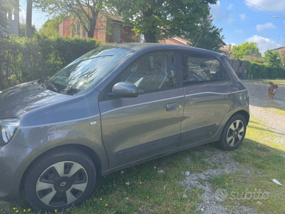 Usato 2017 Renault Twingo 1.0 Benzin 69 CV (10.000 €)