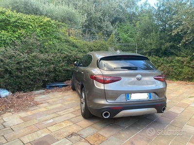 Usato 2018 Alfa Romeo Stelvio 2.1 Diesel 179 CV (22.500 €)